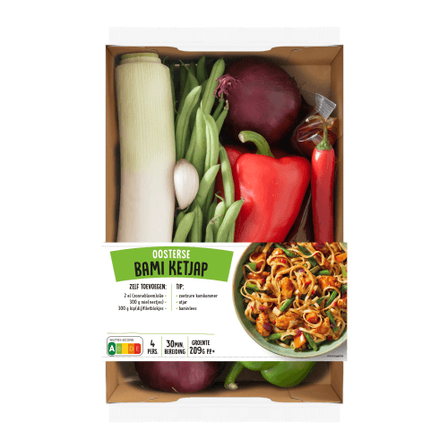 Foto van Verspakket bami ketjap op witte achtergrond