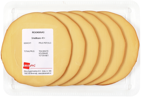 Foto van DekaVers Rookkaas gesneden op witte achtergrond