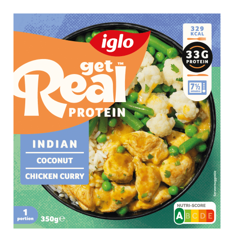 Foto van Iglo Indian coconut chicken curry op witte achtergrond