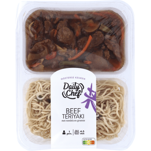 Foto van Daily Chef Beef teriyaki met noedels op witte achtergrond