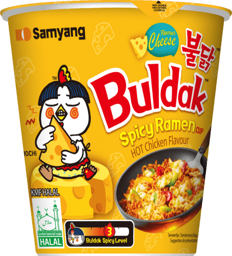 Foto van Samyang Buldak spicy ramen hot chicken cheese op witte achtergrond