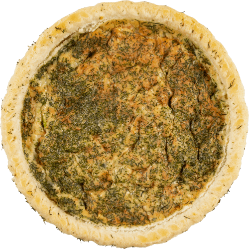 Foto van Deka's keuken Quiche zalm broccoli op witte achtergrond