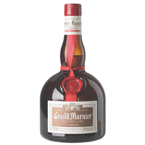 Foto van Grand Marnier Rouge op witte achtergrond