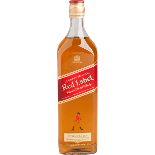 Foto van Johnny Walker Whisky Red label 1 liter op witte achtergrond