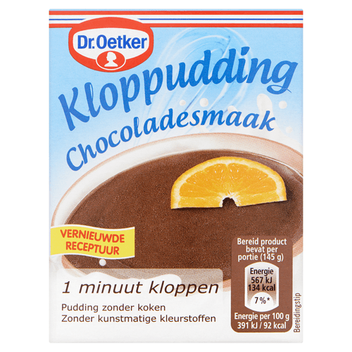 Foto van Dr. Oetker Kloppudding chocolade op witte achtergrond