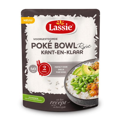 Foto van Lassie Poke bowl rijst kant-en-klaar op witte achtergrond