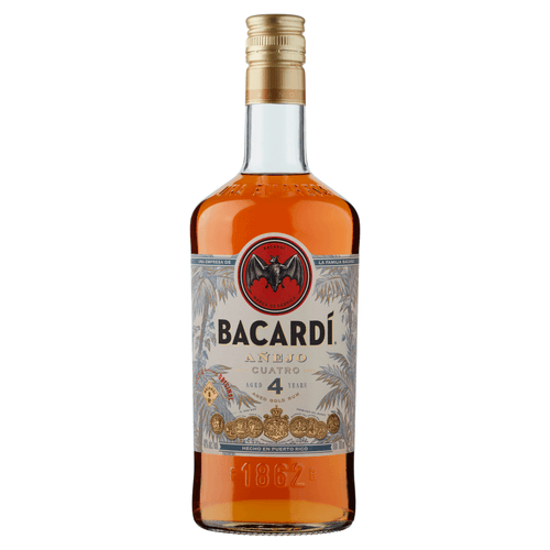 Foto van Bacardi Anejo op witte achtergrond
