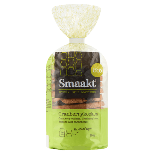 Foto van Smaakt Cranberry koek op witte achtergrond