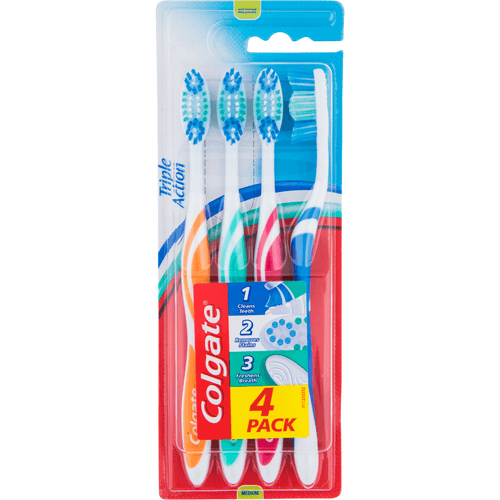 Foto van Colgate Tandenborstel triple action op witte achtergrond