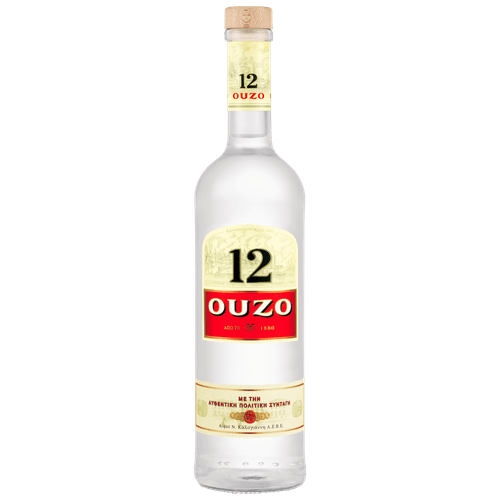 Foto van Ouzo 12 op witte achtergrond